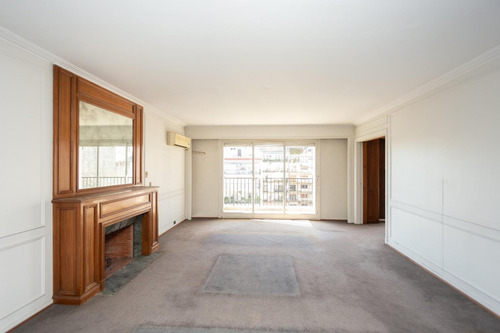 Imagen 2 de 27 de Departamento En Venta - 4 Dormitorios - Cochera - Recoleta