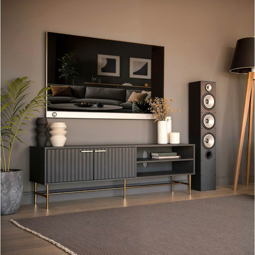 Mueble Rack De Tv Acanalado Top Living Relan Queens Centro de Entretenimiento Con Puertas Color Negro y Dorado