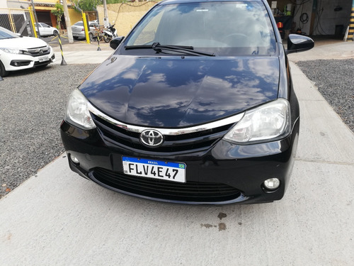 Etios Sedan 1.5 Xls Flex 2013