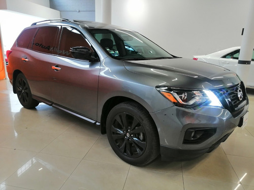 Imagen 2 de 13 de Nissan Pathfinder 2018 Exclusive 4x4 Cvt 3.5