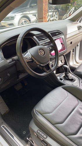 Tiguan 2.0 Tsi Allspace Highline At 7 Pax Año 2018 Blanca