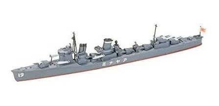 31405 Japon Destroyer Ayanami Import