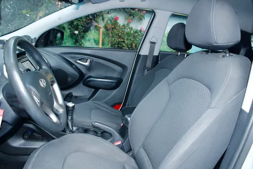 Hyundai TUCSON IX-35 2.0l 4x4 Mt