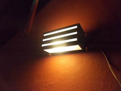 Imagen 2 de 7 de Lampara Bidireccional 1 Luz Pared Led Exterior E27 3001