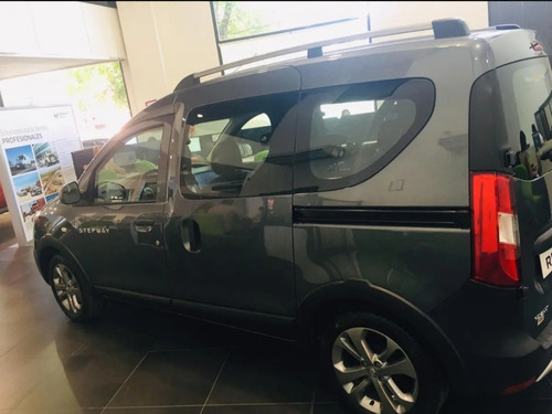 Imagen 5 de 15 de Kangoo Stepway 1.5 5 Asientos Oferta De Contado Entr Inme Jl