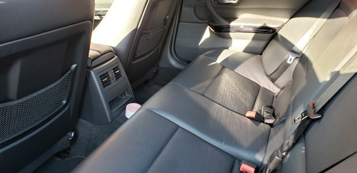Imagem 9 de 10 de Bmw Serie 3 2011 3.0 Sport Aut. 4p