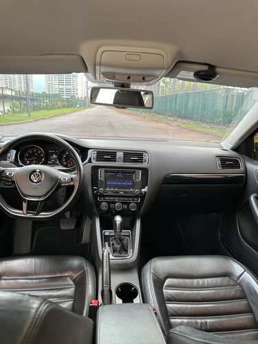 Volkswagen Jetta 2.0 Tsi Highline 4p