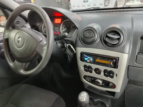 Renault Logan 1.6 Expression