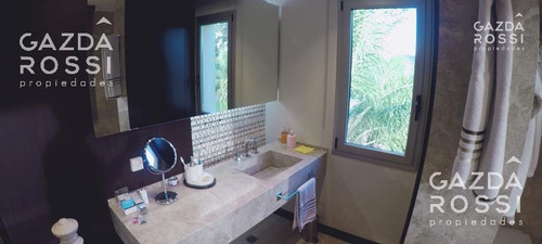 Imagen 9 de 21 de Casa - Saint Thomas