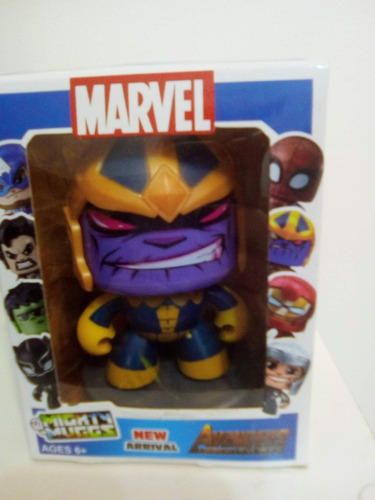 Figura Mighty Mugg Marvel Thanos. Expresiones Faciales.