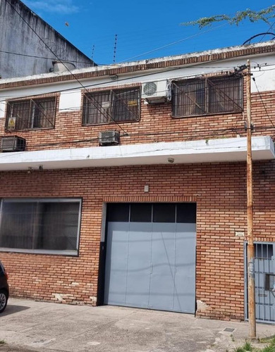 Depósito En Billinghurst, Partido De San Martin