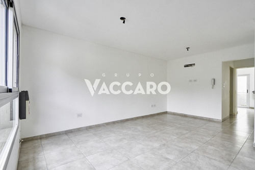 Imagen 13 de 27 de Venta Departamento 2 Ambientes Moron