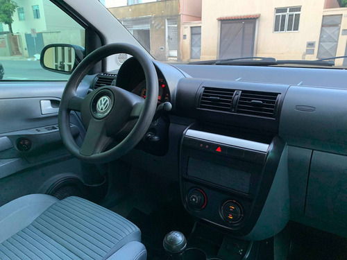 Volkswagen Spacefox 1.6 Mi Comfortline 8v Flex 4p Manual