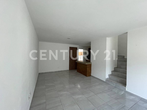 Casa En Venta, Cumbres Residencial, San Mateo Cuanalá, San Andres Cholula, Pue.