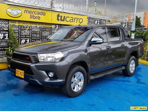 Imagen 1 de 15 de Toyota Hilux 2.8 Edición 50 Aniversary