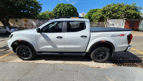 Nissan Frontier 2.3 Se Cab. Dupla 4x4 Aut. 4p