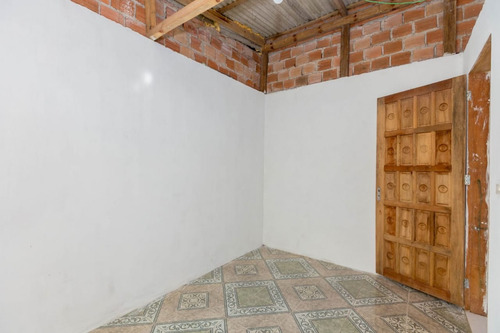2 Casas Com 9 Peças Total