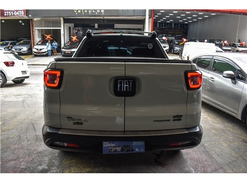 Fiat Toro 1.8 16v Evo Flex Freedom Automático