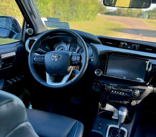 Toyota Hilux Srx