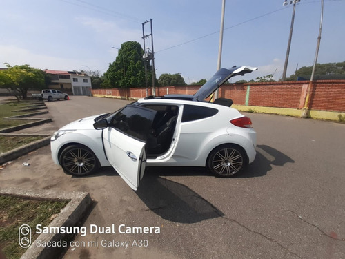 Hyundai Veloster Automático Modelo 2014 Abs Full Equipo
