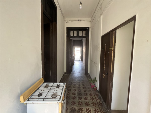 Casa En Arriendo De 10 Dorm. En Ñuñoa