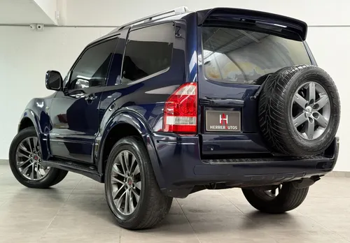 Mitsubishi Montero 3.8 V67
