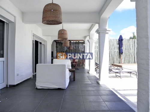 Imagen 4 de 30 de Casa En La Barra En Venta 6 Dormitorios