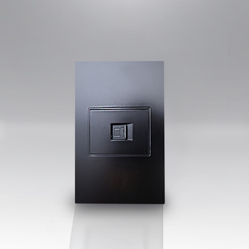 Placa Apl-309 Negra De Contacto Red Lan Tipo Rj45 Cat5 Color Negro Voltaje Nominal 1v