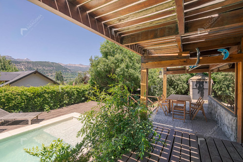 Casa En Venta En Barrio Alihuen Bajo, San Martín De Los Andes, Neuquén, Patagonia Argentina