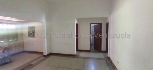 *al/¡una Joya En Venta! Casa En El Centro Barquisimeto Lara, Venezuela/arnaldo López/ # 25-12156 /656 M²
