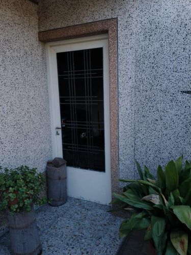 Imagen 4 de 17 de Casa En Venta Lavallol