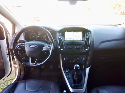 Ford Focus III 2.0 Se