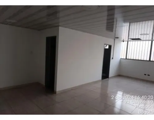 Bodega De 1.133 M2 En Arriendo, Montevideo