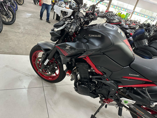 Kawasaki Z 900 2021 / 15.092 Km