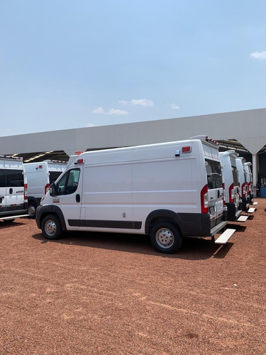 Imagen 4 de 14 de Ram 2500 Promaster Modelos 2016 Ambulancia De Traslado Tipo1
