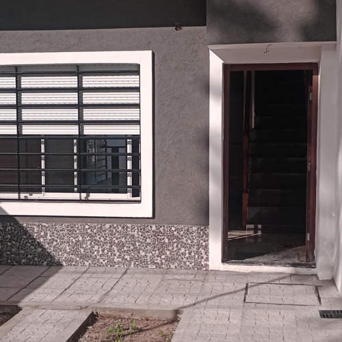 Departamento En Venta - 2 Dormitorios 3 Baños - Cochera - 187mts2 - Villa Udaondo
