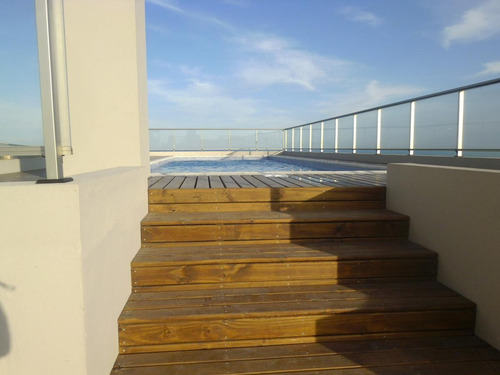 Imagen 12 de 17 de Venta Monoambiente Al Mar Con Balcón. Villa Gesell
