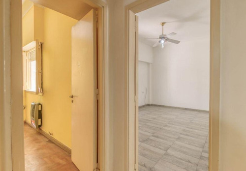 Imagen 9 de 22 de Ph Venta 2 Dormitorios 1 Baño 1 Patio 71 Mts 2 Totales - La Plata