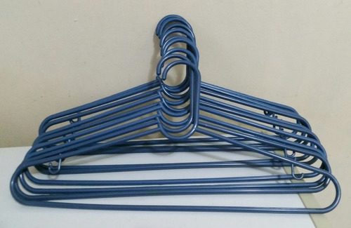 Ganchos De Ropa Plásticos 42 Cm - Solo 9 Disponibles - (Usado)