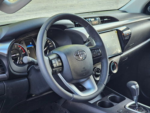Toyota Hilux Pick-up 2.8 Cd Sr 204cv 4x4 At