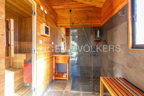 Acogedora Casa Con Vista Al Valle De Huife En Pucón