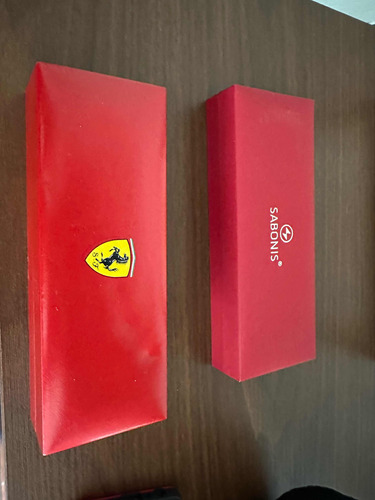 Plumas Ferrari Y Sabonis