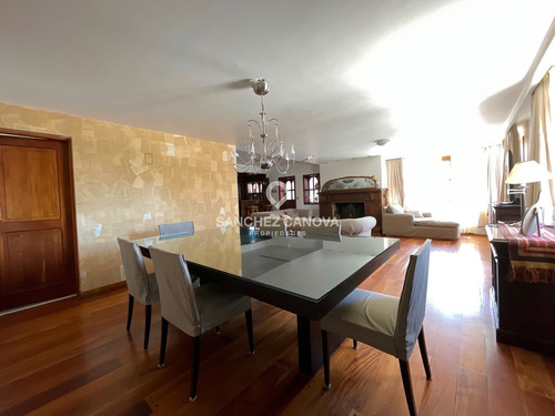Imagen 6 de 14 de Casa Chalet En Venta Ubicado En Centro De Bariloche, Bariloche, Patagonia