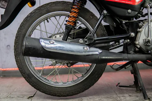 Bajaj Boxer 100 2023