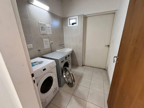 Venta Departamento 2 Amb Con Cochera En Alsina Y Av. Maipú, Florida Este