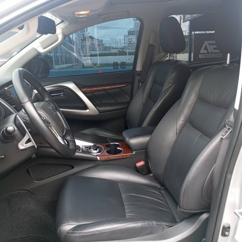Mitsubishi Montero