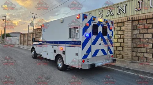 Ambulancia Dodge Ram Diesel 2015 $900,000m.n