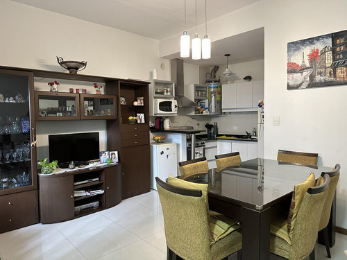Ph En Venta - Villa Urquiza - Tipo Triplex - 4 Ambientes - Cochera Y Baulera