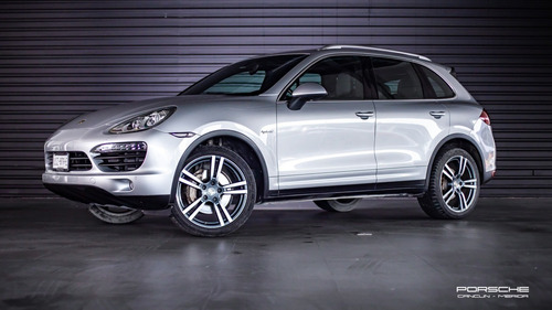 Porsche Cayenne 4.8 V8 Tiptronic S Hybrid At