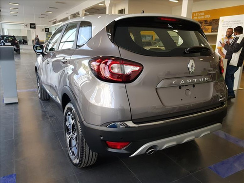 Imagem 2 de 6 de Renault Captur 1.3 Tce Intense